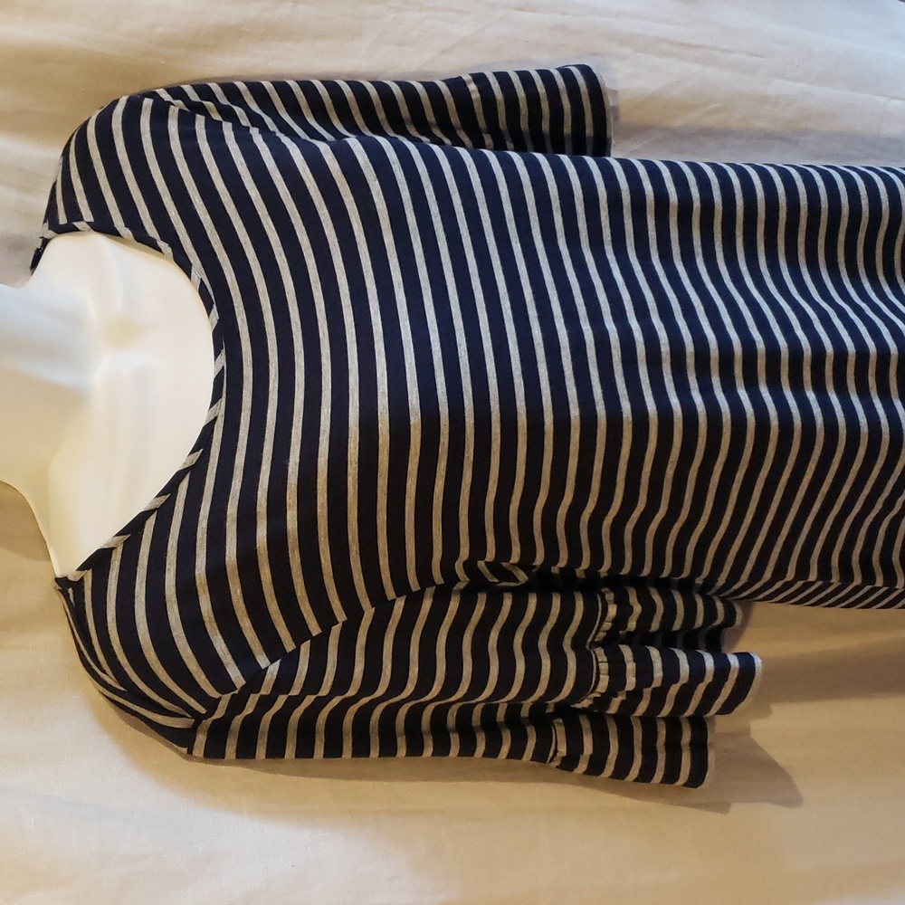 Trixie + Lulu Striped Navy and White Dress with Flutter Sleeves Size Medium